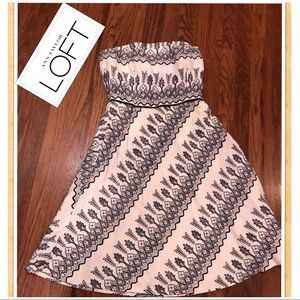 🎉HP 🎉Ann Taylor Loft Embroidered Strapless Dress❤️Gorgeous